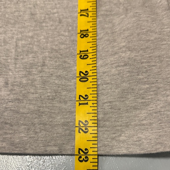 Comme des Garcons Gray Crewneck Tee Red Heart Graphic Gray Soft Heathered M - Picture 7 of 9